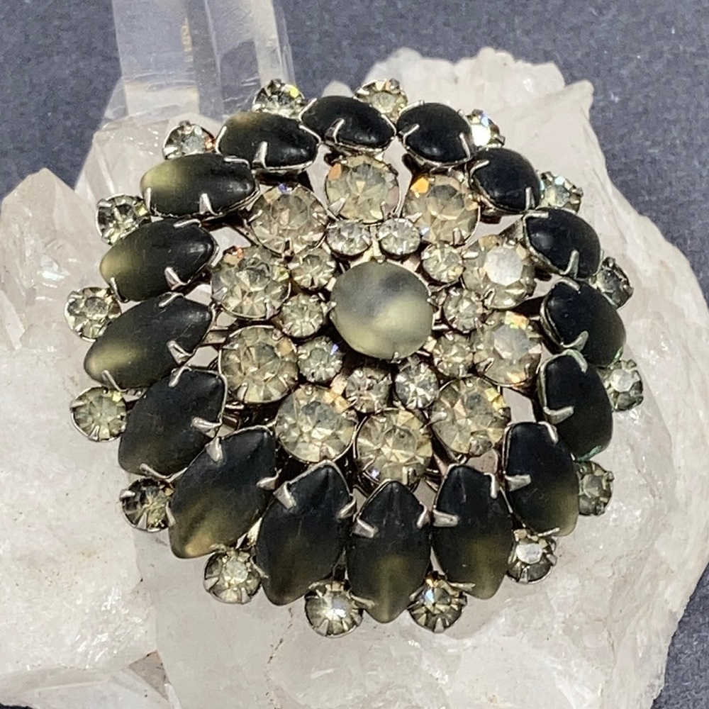 Vintage Judy Lee Black Diamond Rhinestone Brooch